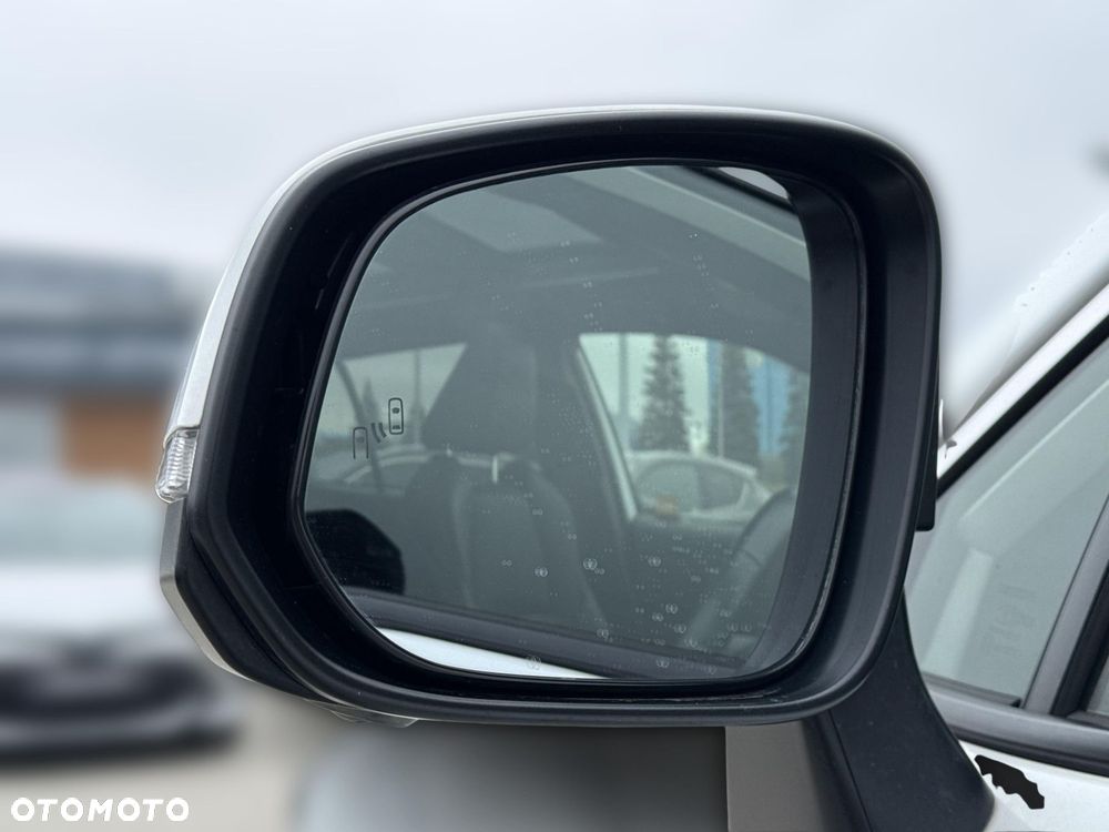 Toyota Corolla Cross 2.0 Hybrid Premiere Edition AWD - 24