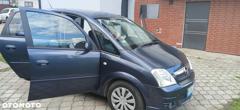 Opel Meriva - 8
