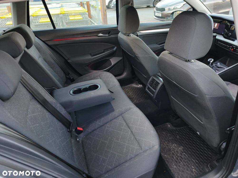 Volkswagen Golf VIII 2.0 TDI Life - 12