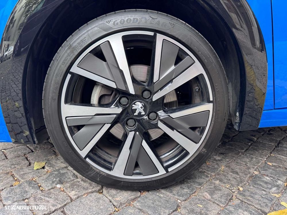Peugeot 208 1.2 PureTech GT - 10