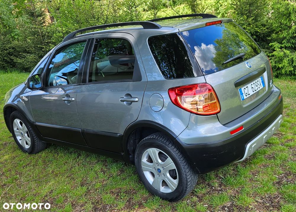 Fiat Sedici 1.6 16V 4x4 Dynamic - 6