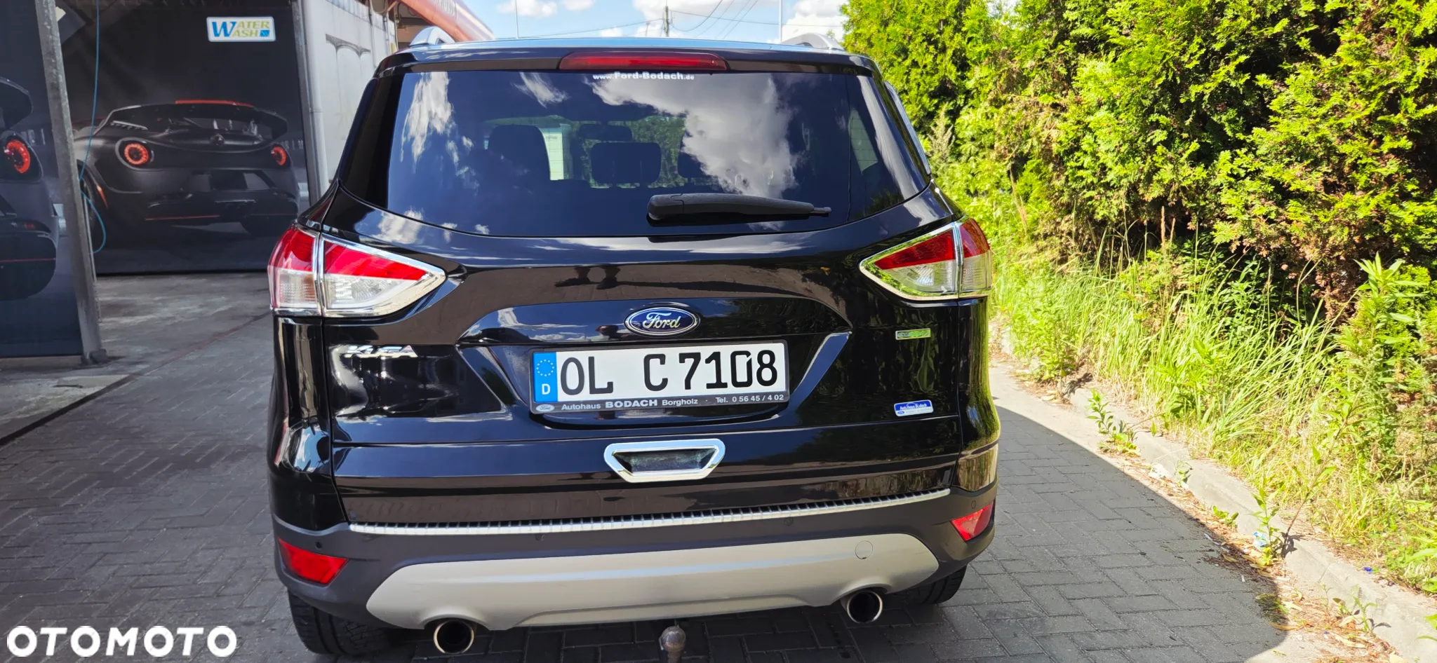 Ford Kuga 1.6 EcoBoost 2x4 Titanium - 11