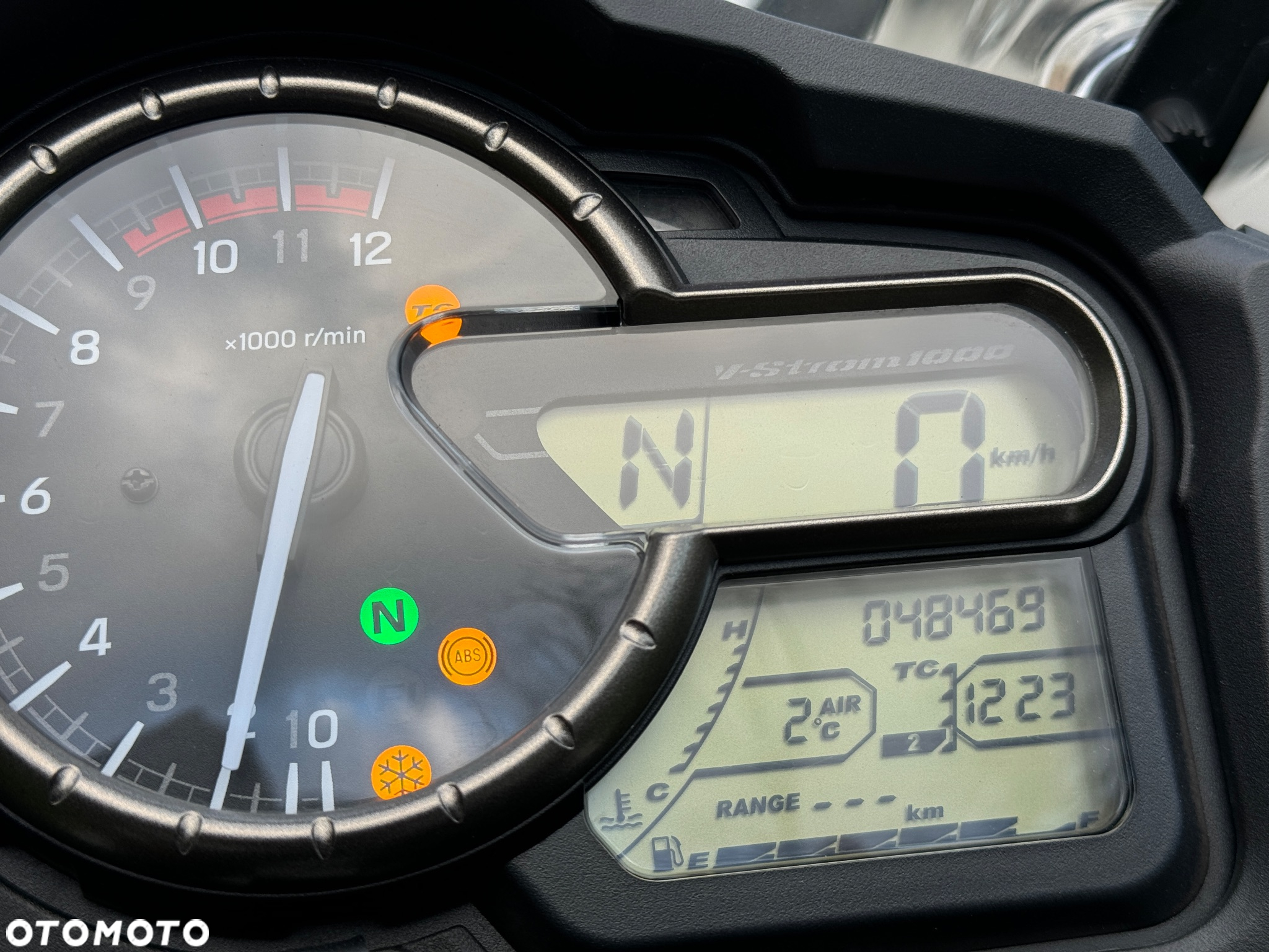 Suzuki V-STROM - 13