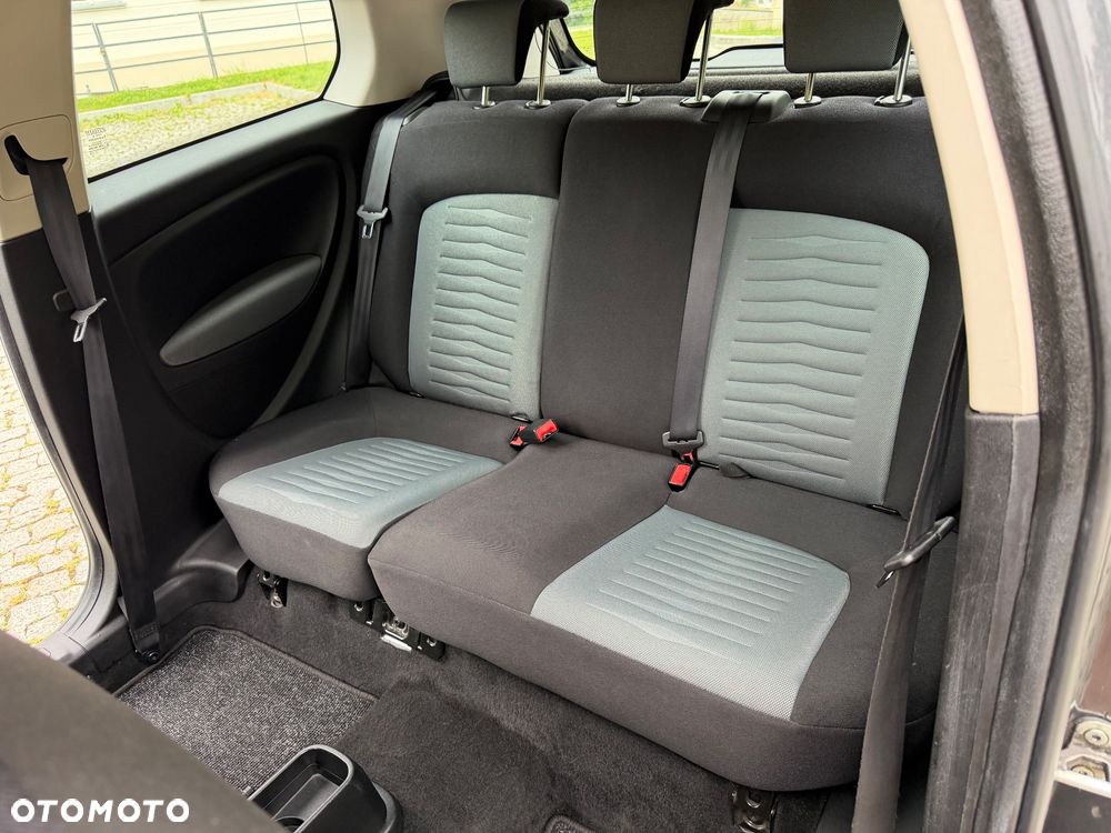 Fiat Grande Punto 1.2 8V Dynamic - 16
