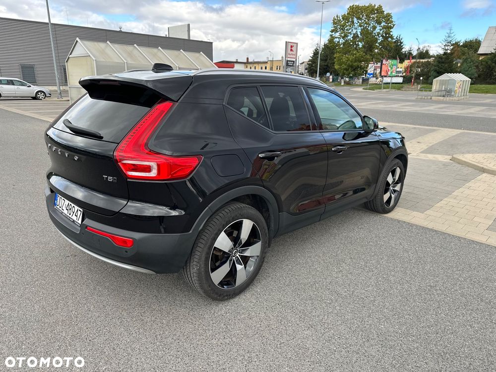 Volvo XC 40 T5 AWD Geartronic Momentum - 10