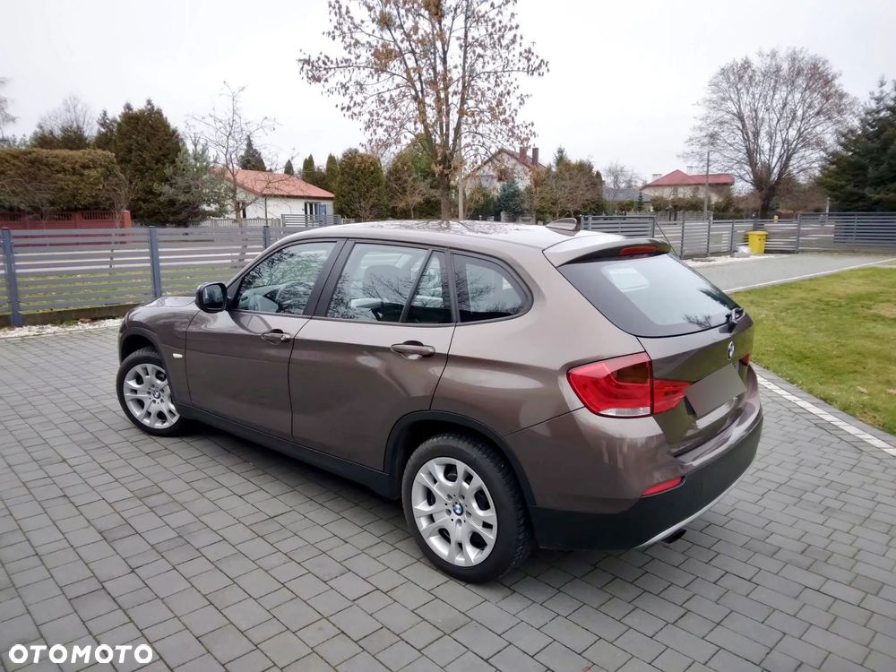 BMW X1 sDrive18i - 3