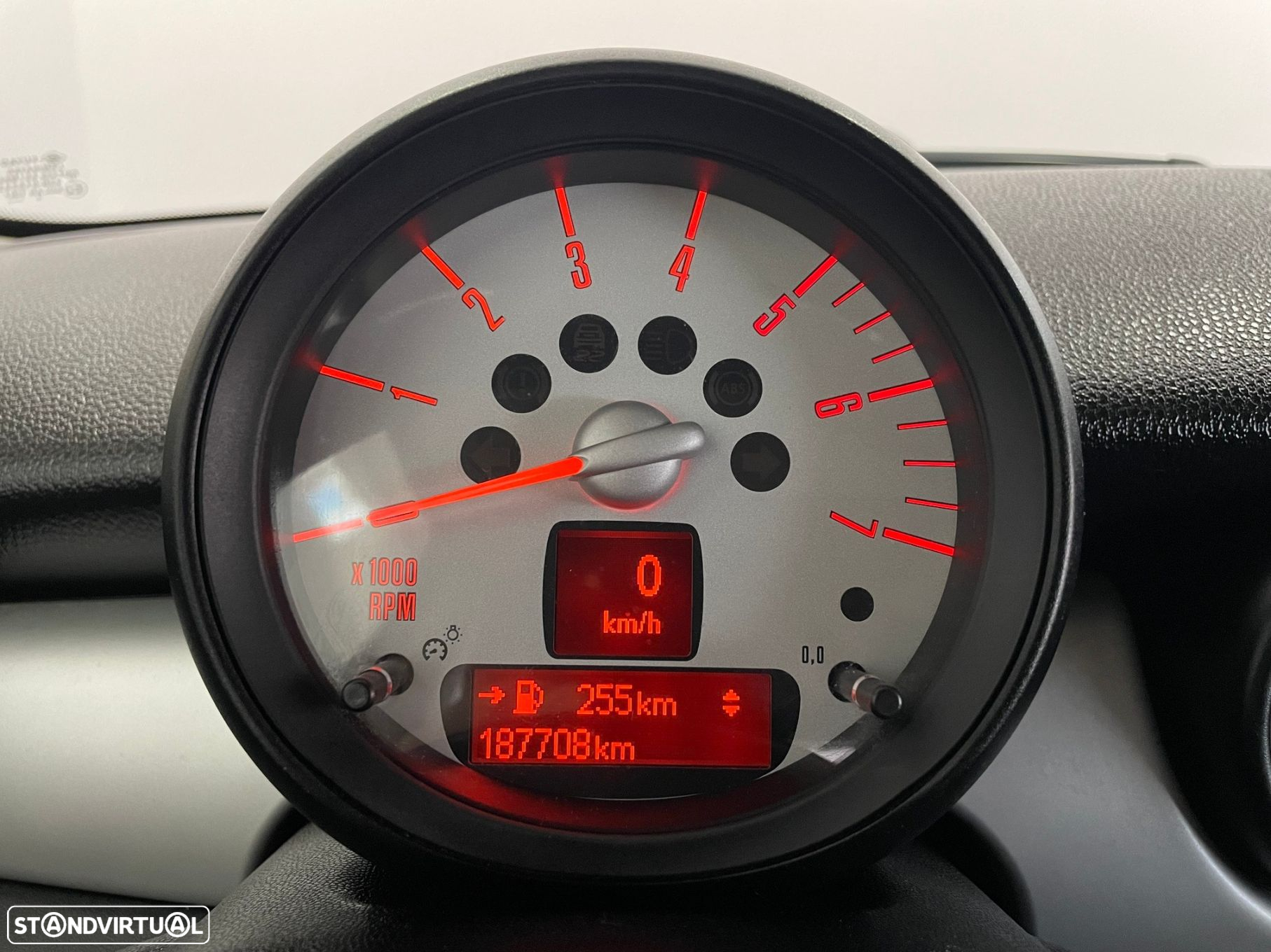 MINI 3 Portas Cooper D - 30