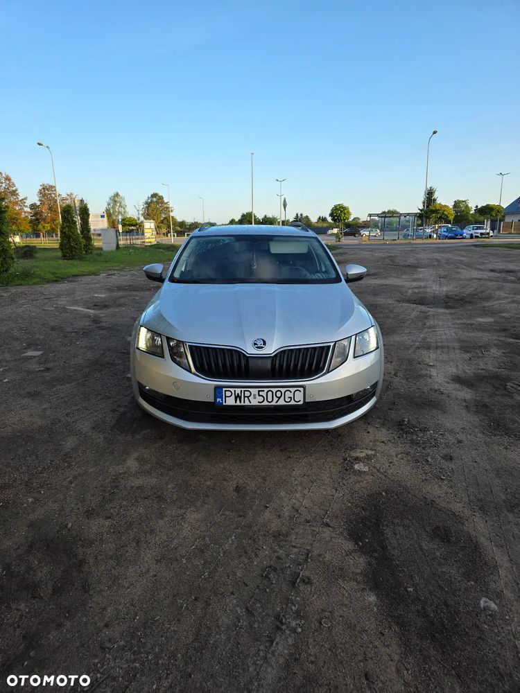 Skoda Octavia 1.6 TDI Ambition - 3