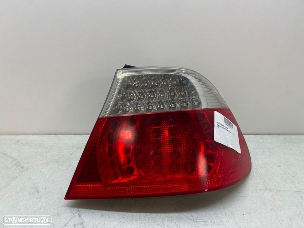 FAROLIM TRASEIRO DIREITO BMW SERIE 3 COUPE E46 - 1