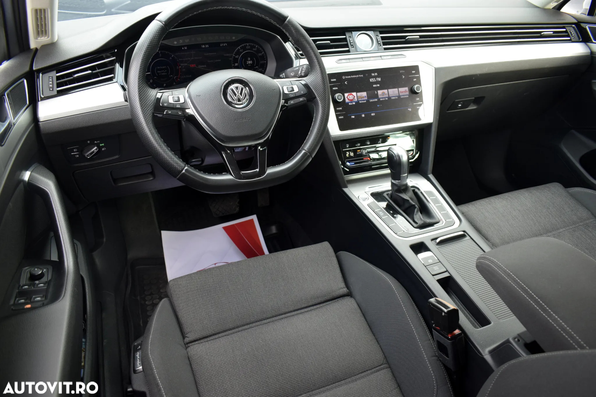 Volkswagen Passat Variant 2.0 TDI DSG Highline - 7