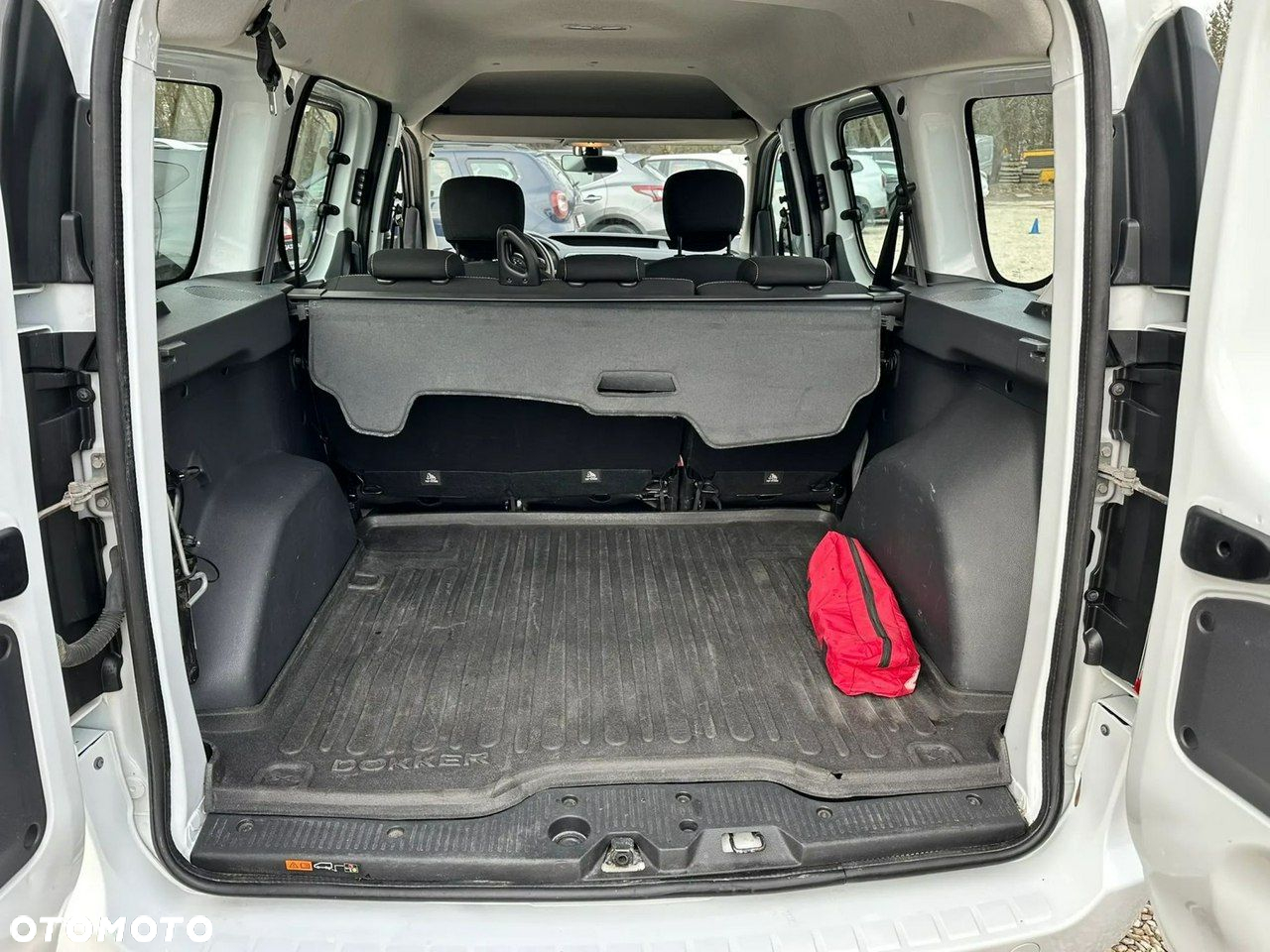 Dacia Dokker 1.5 Blue dCi Laureate - 13
