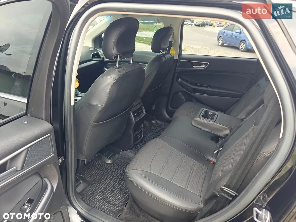 Ford Edge - 11