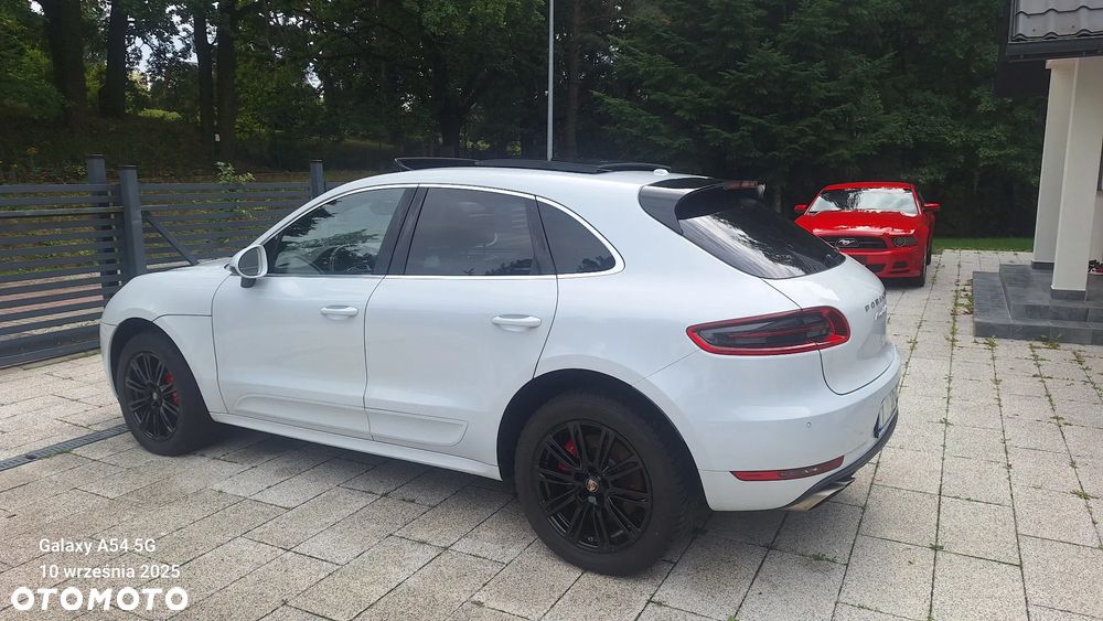 Porsche Macan Turbo - 5