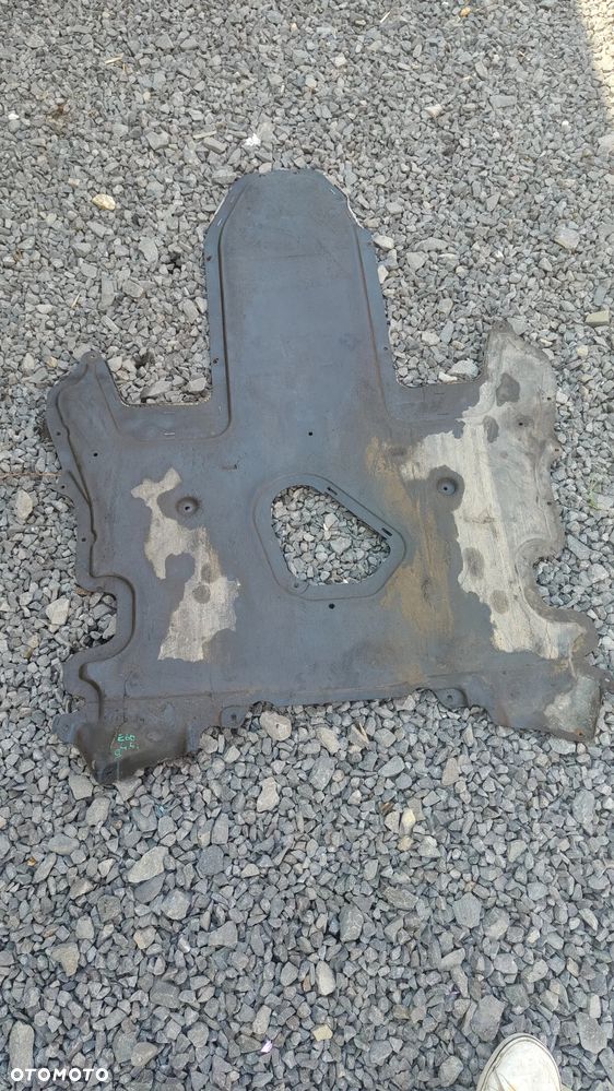 BMW E60 4.4 N62B44 Oslona pod skrzynie Biegow Skrzyni Środkowa Płyta - 1