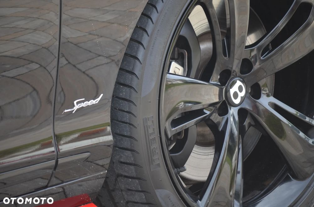 Bentley Continental GT Speed Convertible - 31