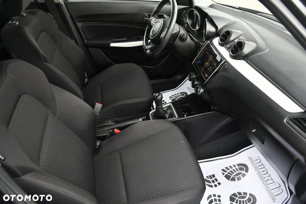 Suzuki Swift - 23