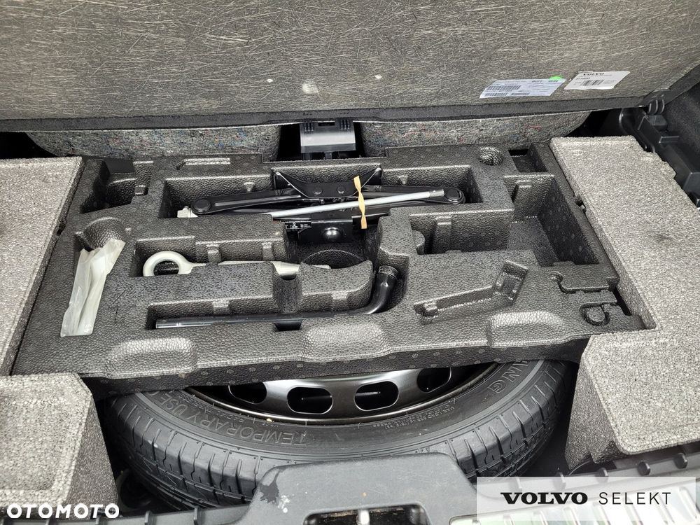 Volvo XC 90 - 32
