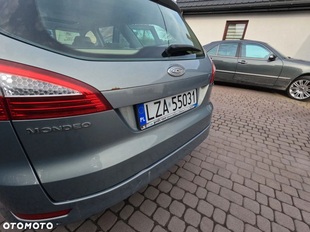 Ford Mondeo 2.0 TDCi Ghia - 8