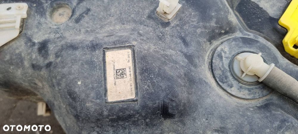 ZBIORNIK ADBLUE FORD TRANSIT MK8 - 3