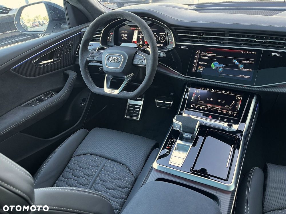 Audi RS Q8 - 18