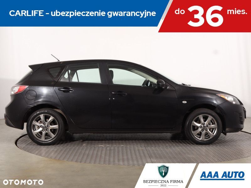 Mazda 3 - 8
