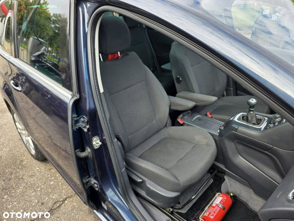 Peugeot 5008 HDI FAP 115 Family - 24