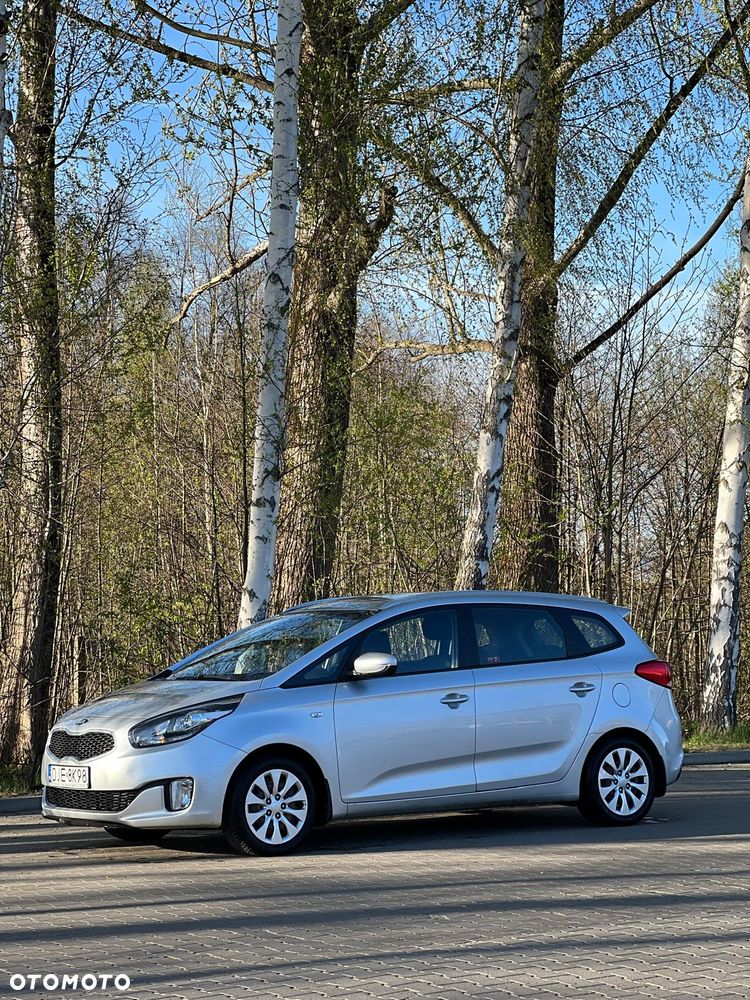 Kia Carens 1.6 GDI M EU6 - 3