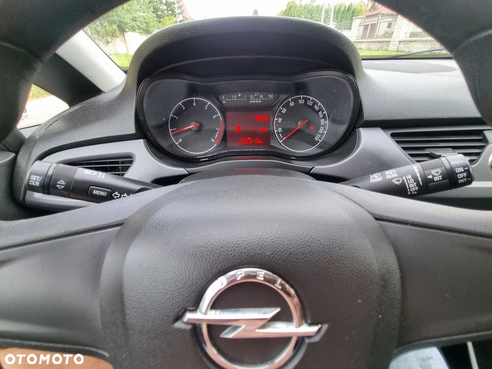 Opel Corsa 1.2 16V Edition / Active - 28