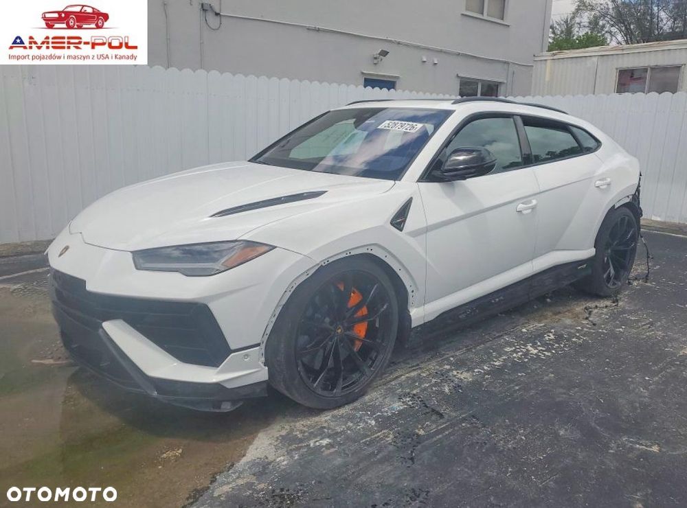 Lamborghini Urus - 1