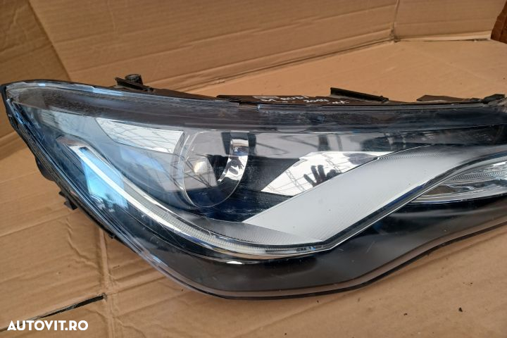 FAR DREAPTA 8X0941006 MX1253 MX1253 Audi A1 8X  [din 2010 pana  2014] - 2