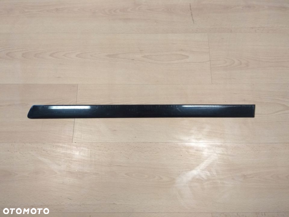 AUDI A4 B7 LISTWA DRZWI LEWY TYŁ 8E0853963 - 2