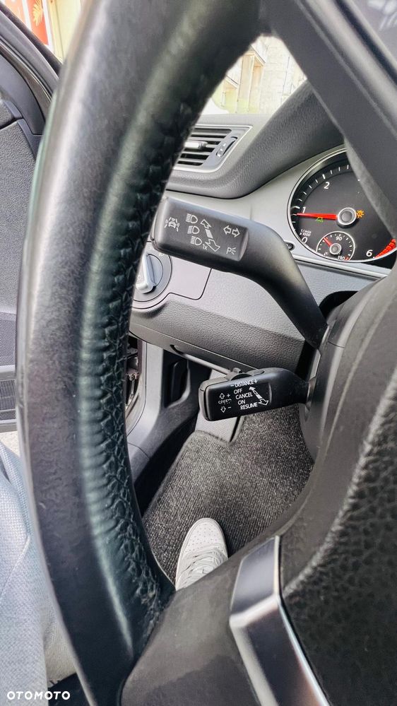 Volkswagen Passat 2.0 TDI Comfortline DSG - 13