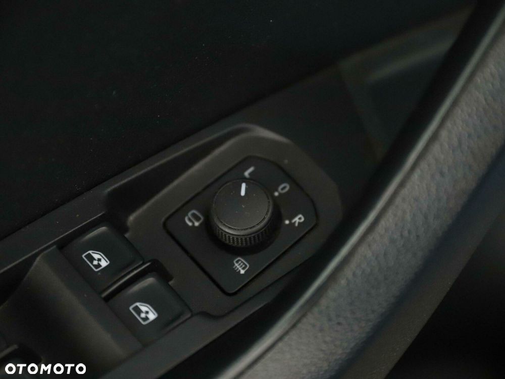 Skoda Karoq 2.0 TDI SCR 4x4 Ambition DSG - 23