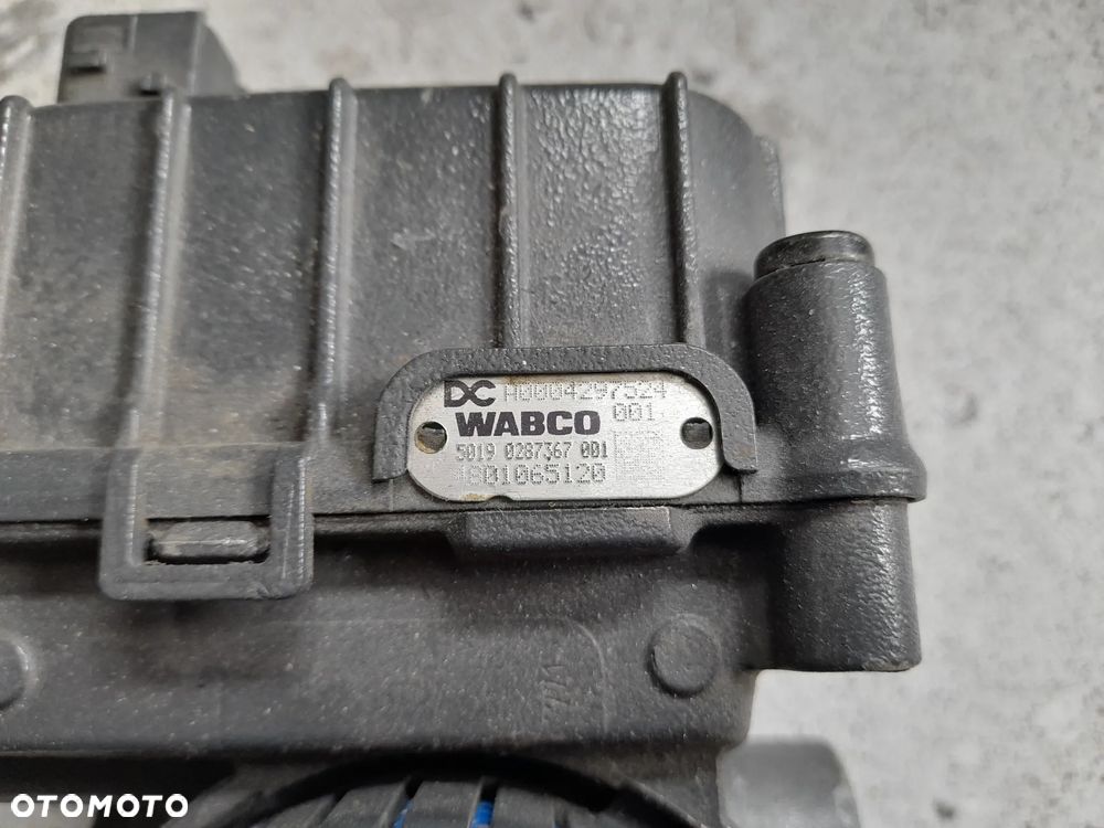 Zawór EBS Wabco Mercedes Actros MP4 0004297524 - 2