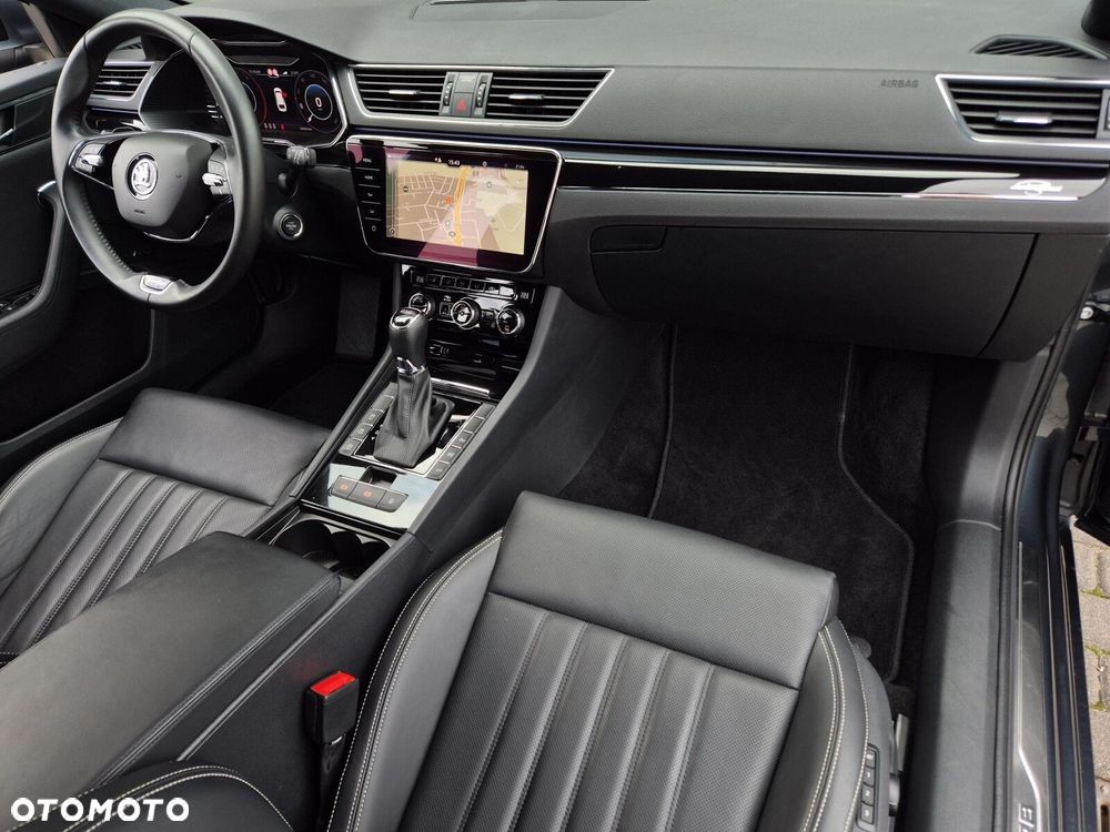 Skoda Superb 2.0 TDI SCR 4x4 L&K DSG - 10