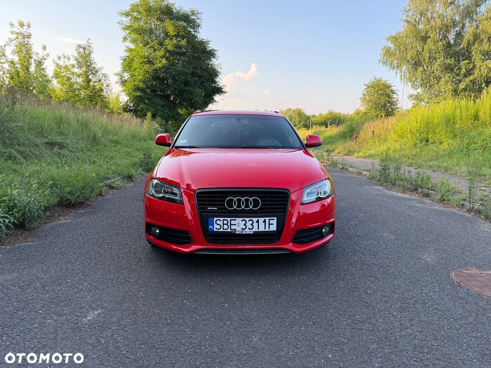 Audi A3 Sportback 2.0 TDI DPF quattro S line Sportpaket plus - 6