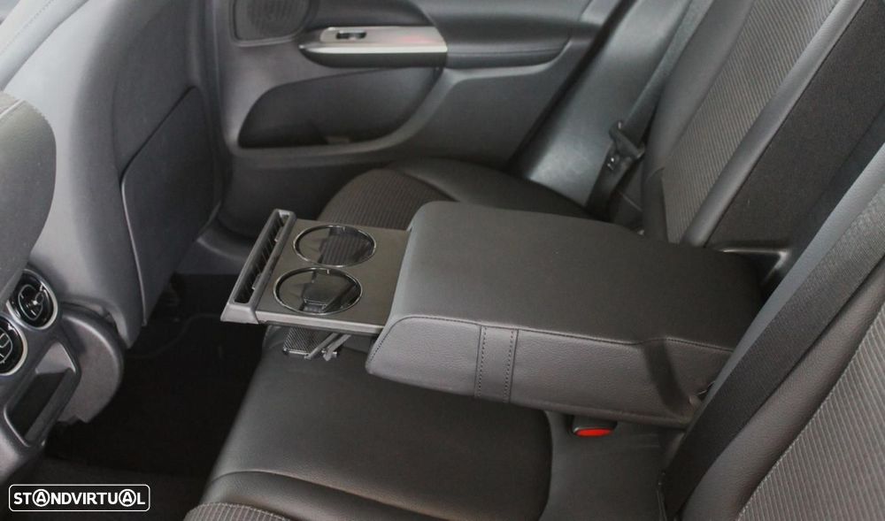 Mercedes-Benz GLC 300 e 4Matic - 59