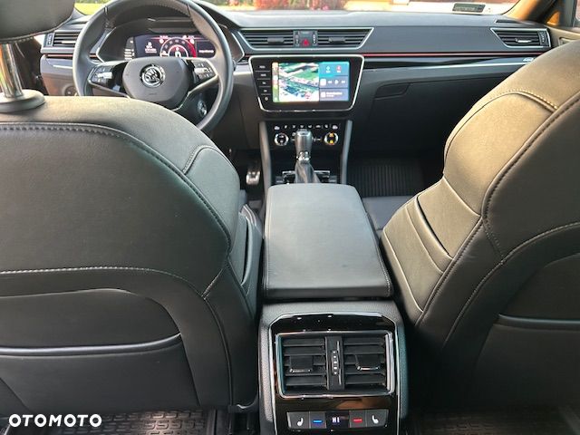 Skoda Superb 2.0 TDI SCR L&K DSG - 11