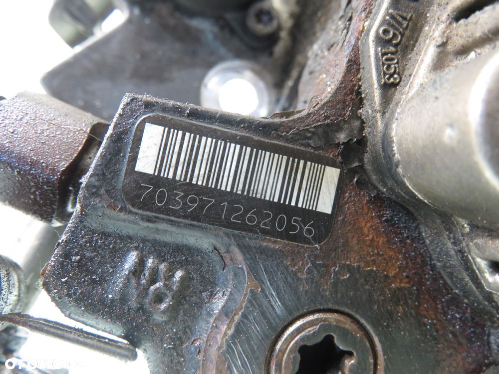 POMPA WTRYSKOWA TOYOTA COROLLA (_E12_) 1.4 D-4D 0445010105 2210033040 - 6