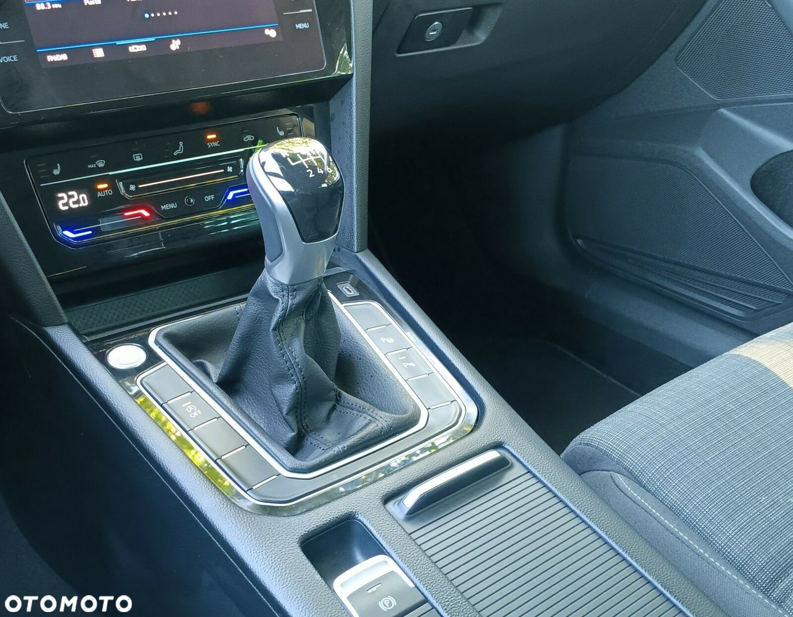 Volkswagen Passat - 21