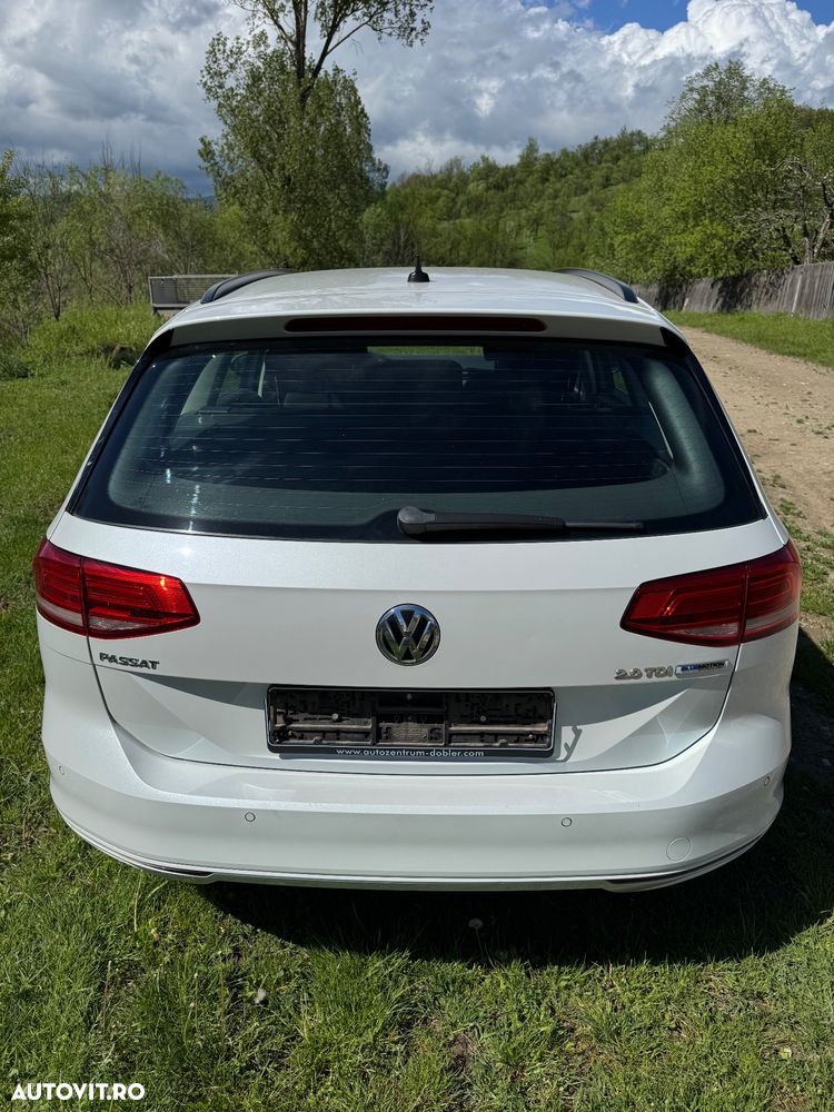 Volkswagen Passat 2.0 TDI (BlueMotion Technology) Comfortline - 4