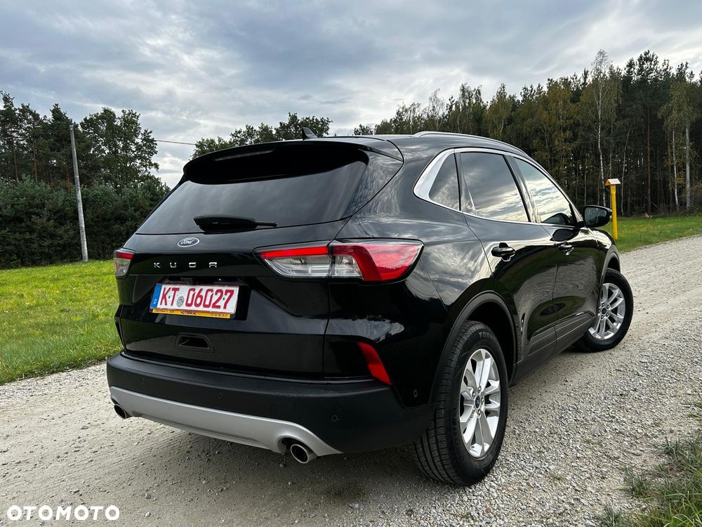 Ford Kuga - 4