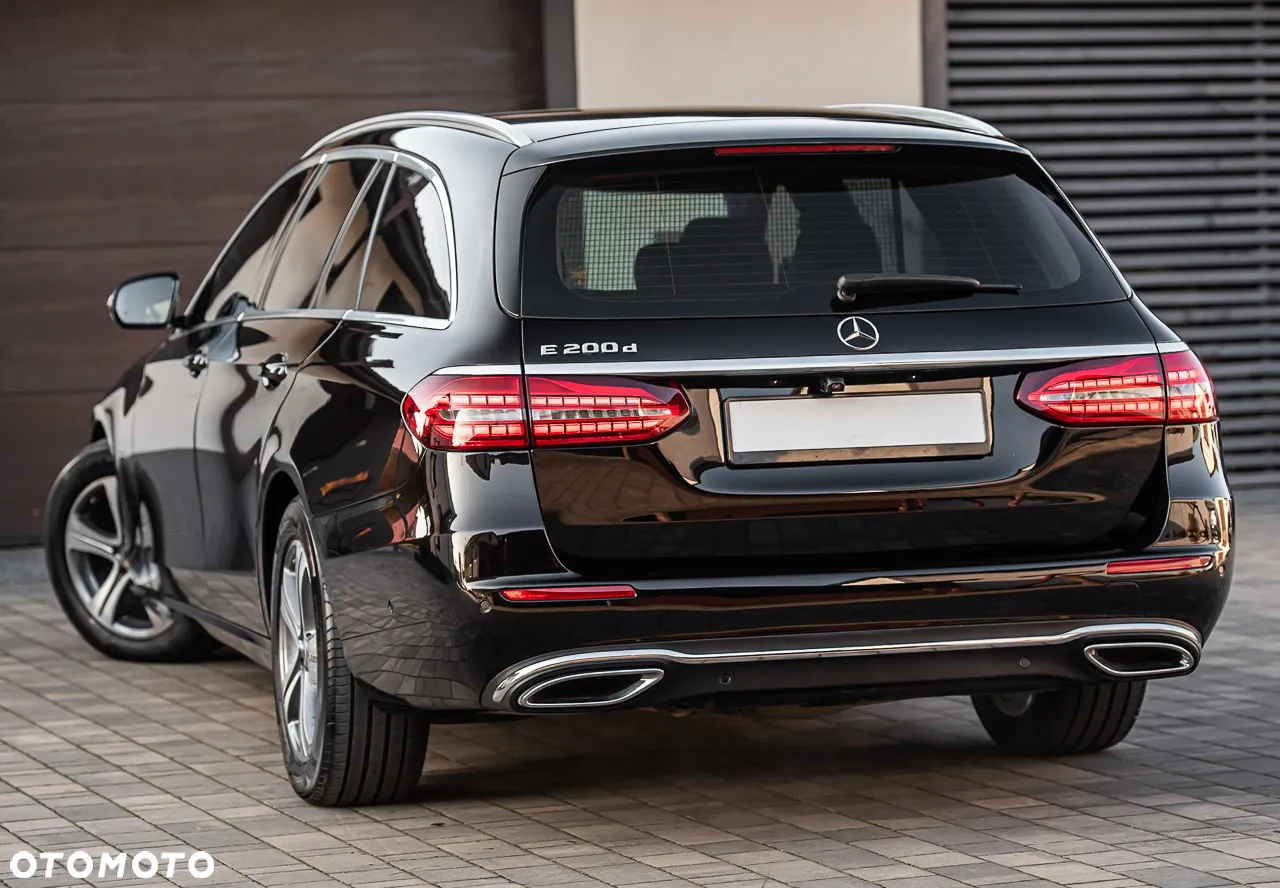 Mercedes-Benz Klasa E 200 d T 9G-TRONIC Avantgarde - 8