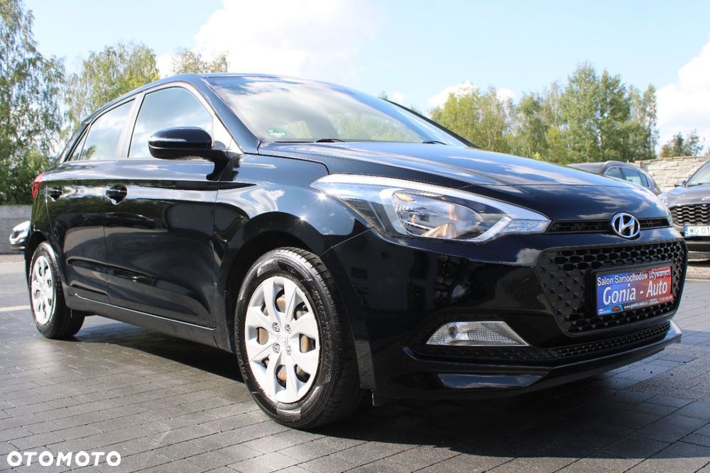 Hyundai i20 - 11