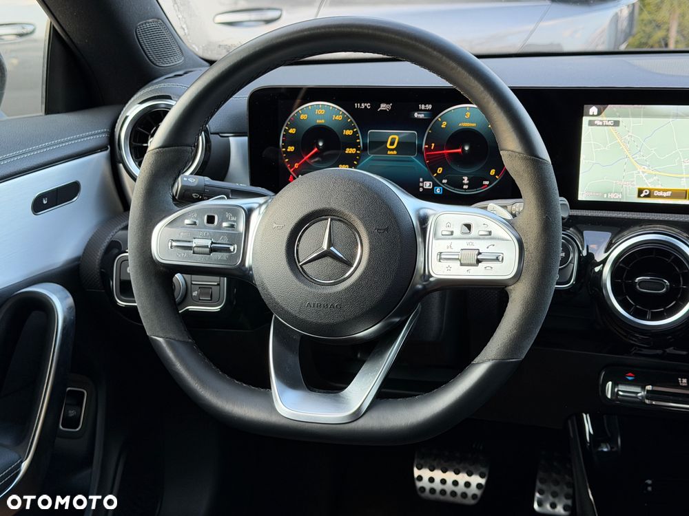 Mercedes-Benz CLA 200 d AMG Line 8G-DCT - 19