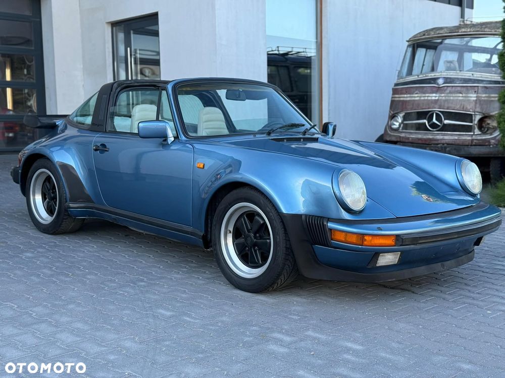 Porsche 911 - 2