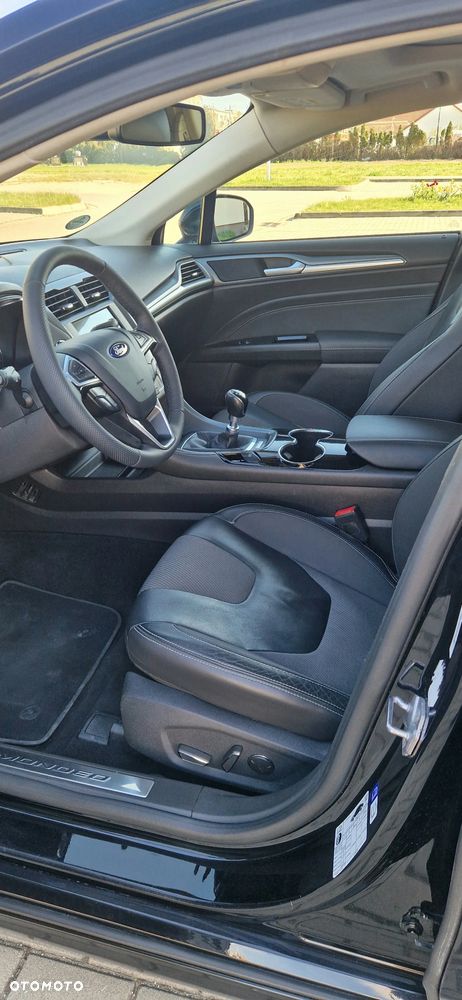 Ford Mondeo 2.0 TDCi Titanium - 14