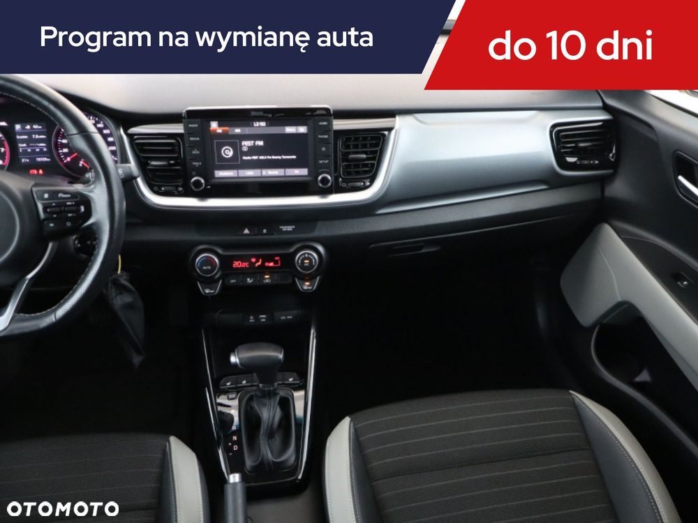 Kia Stonic - 10