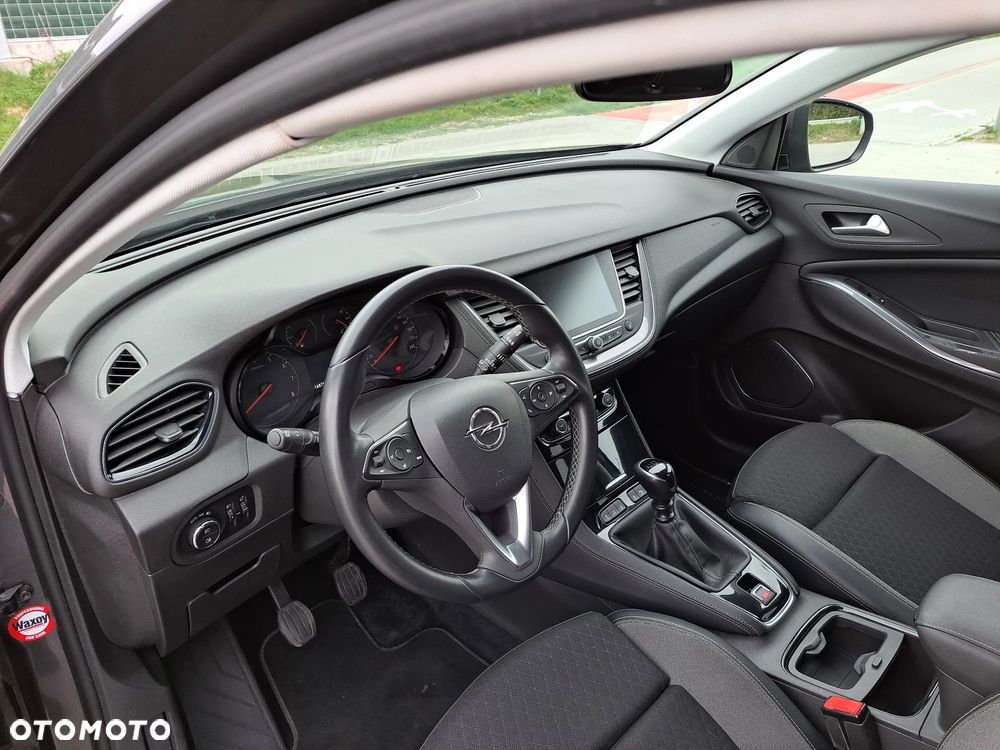 Opel Grandland X 1.2 Start/Stop Business INNOVATION - 10