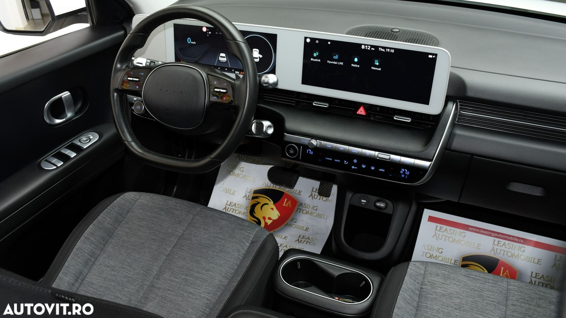 Hyundai IONIQ - 12
